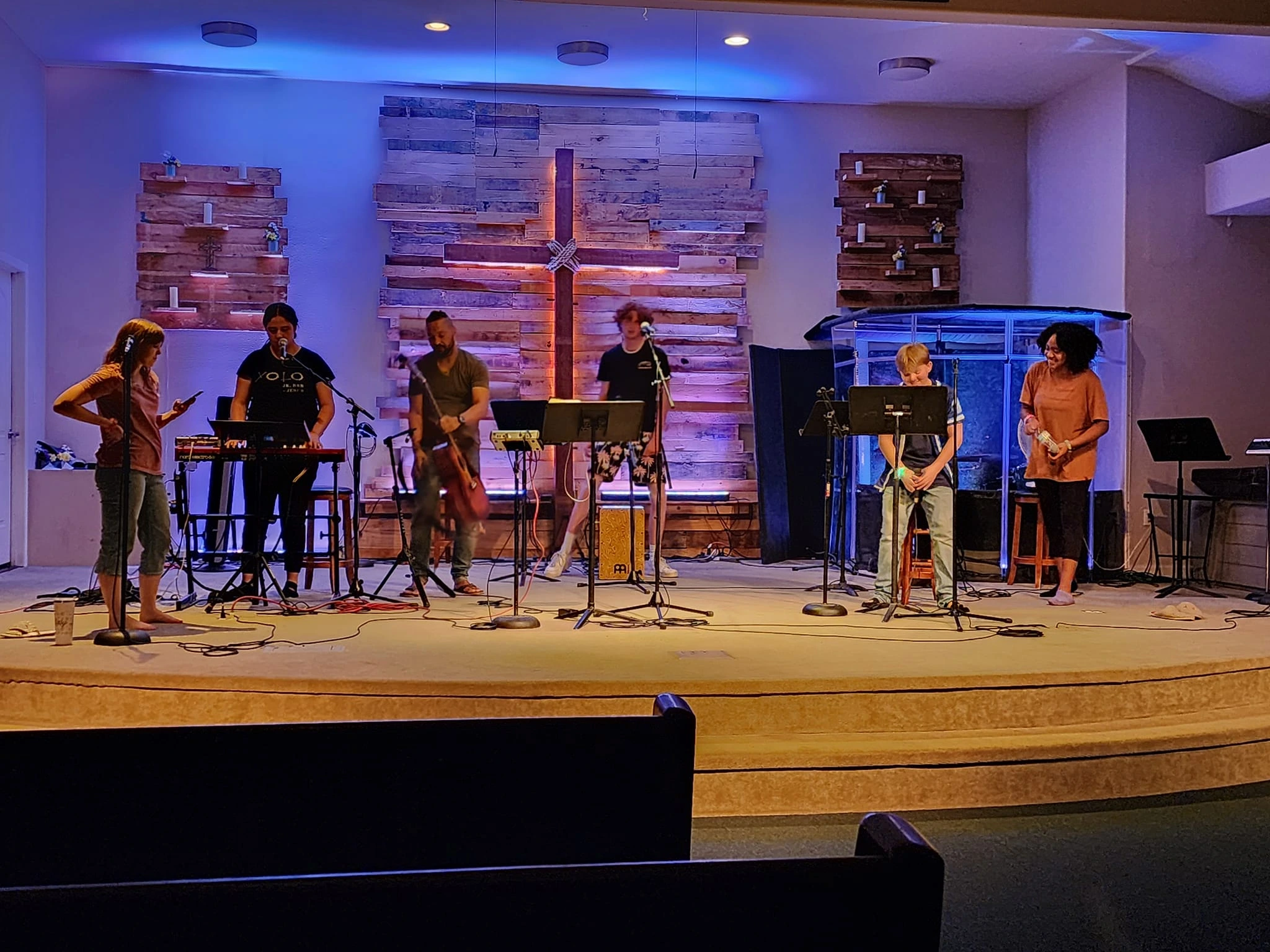 youth worship team